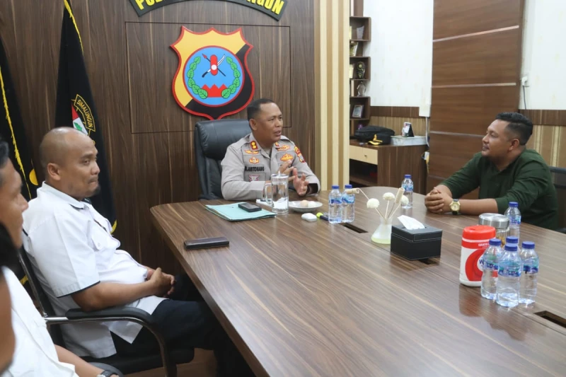 Kapolres Simalungun Terima Kunjungan Silaturahmi Bawaslu Kabupaten Simalungun - www.tajamnews.co.id