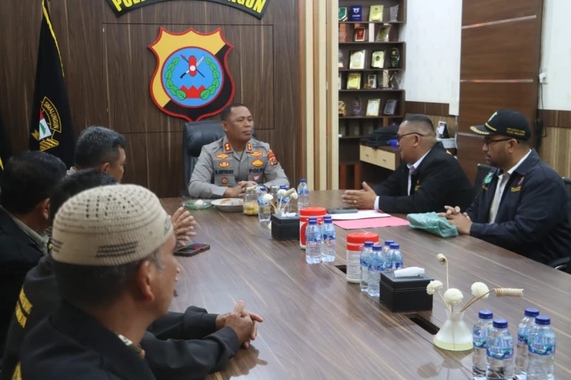Kapolres Simalungun Terima Kunjungan Pemuka Agama Mitra Kamtibmas: Sinergitas Keamanan Dan Toleransi Beragama - www.tajamnews.co.id