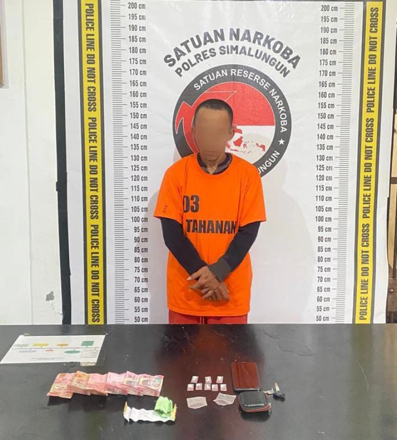 Polres Simalungun Ringkus Pengedar Narkoba Di Silimakuta, 8 Paket Sabu Diamankan - TajamNews
