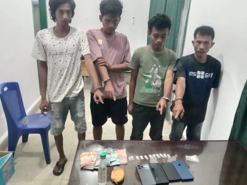 Kodim 0207/Simalungun Gempur Peredaran Narkoba, 2,5 Gram Sabu dan Empat Pelaku di Amankan - www.tajamnews.co.id