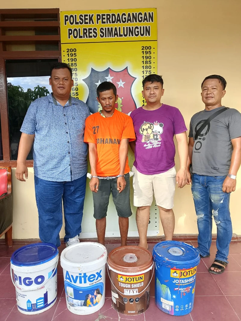 Pelaku Pencurian Cat Senilai Jutaan Rupiah Di Panglong Sakhi di bekuk Satres Polres Simalungun - TajamNews