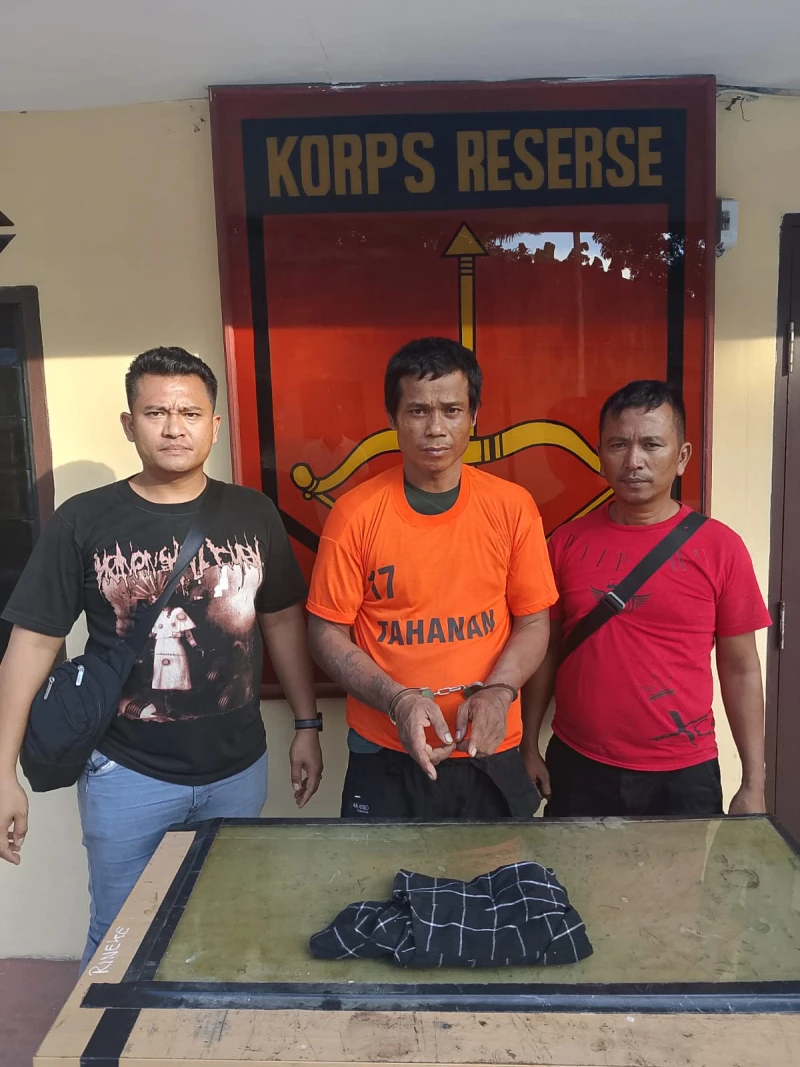 Setelah  3,5 Tahun buron Sarundeng akhirnya si tangkap satres krim  polres Simalungun. - www.tajamnews.co.id