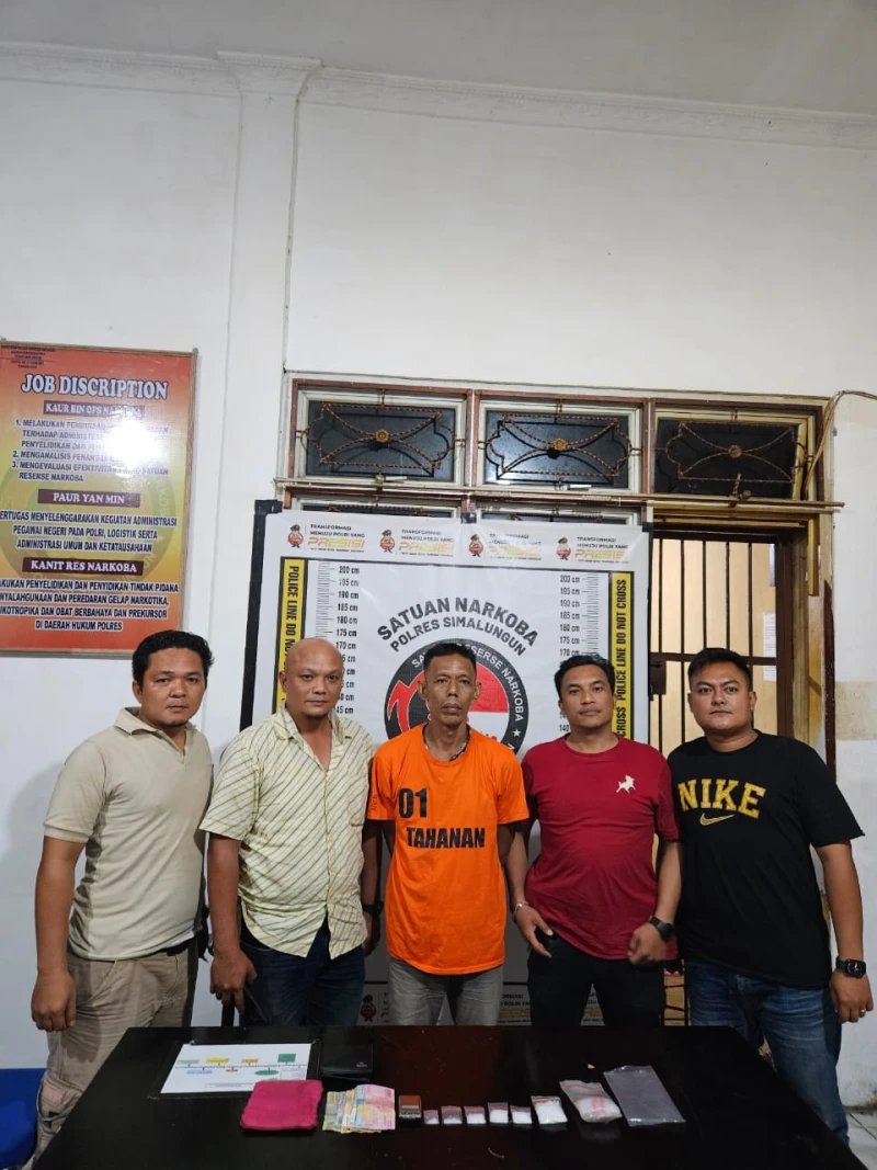 Polsek Tanah Jawa Berhasil Amankan Tersangka Penyalahgunaan Narkoba dengan Barang Bukti 32 Gram Sabu - TajamNews