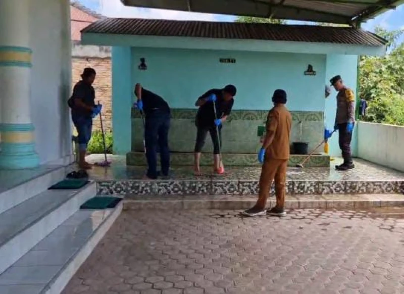 Sat Intelkam Polres Simalungun Gelar Bakti Religi di Masjid Al-Iklas Jelang Hari Bhayangkara ke-79 - TajamNews