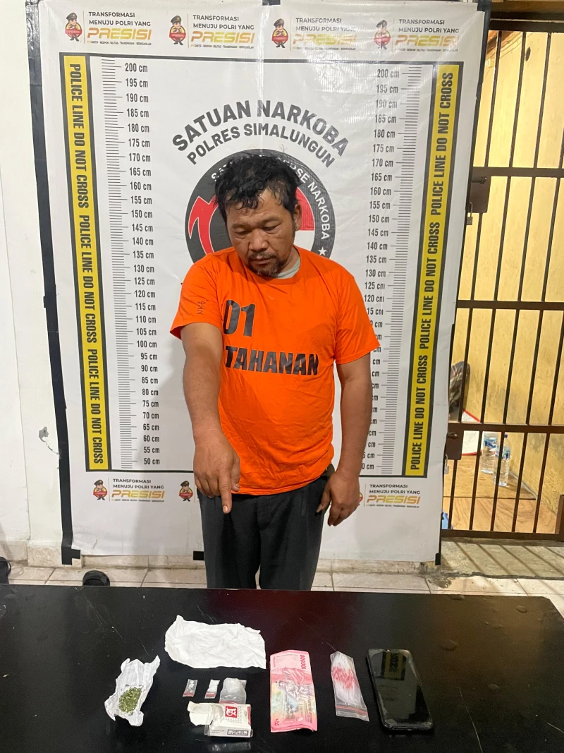 Sat Narkoba Polres Simalungun Bongkar Sindikat Narkoba, Sita 3,77 Gram Sabu dan 1,97 Gram Ganja - TajamNews