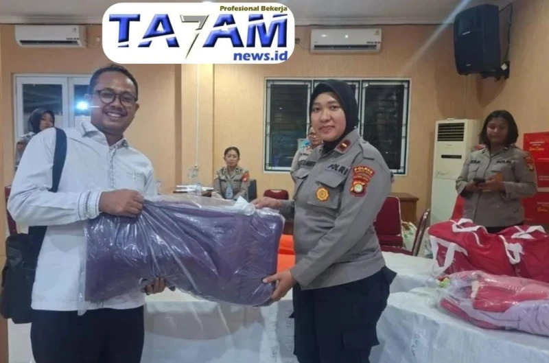 Dinsos Tangsel Gerak Cepat! Salurkan Sembako dan Pendampingan Psikologis Korban Kebakaran Asrama Polisi - TajamNews