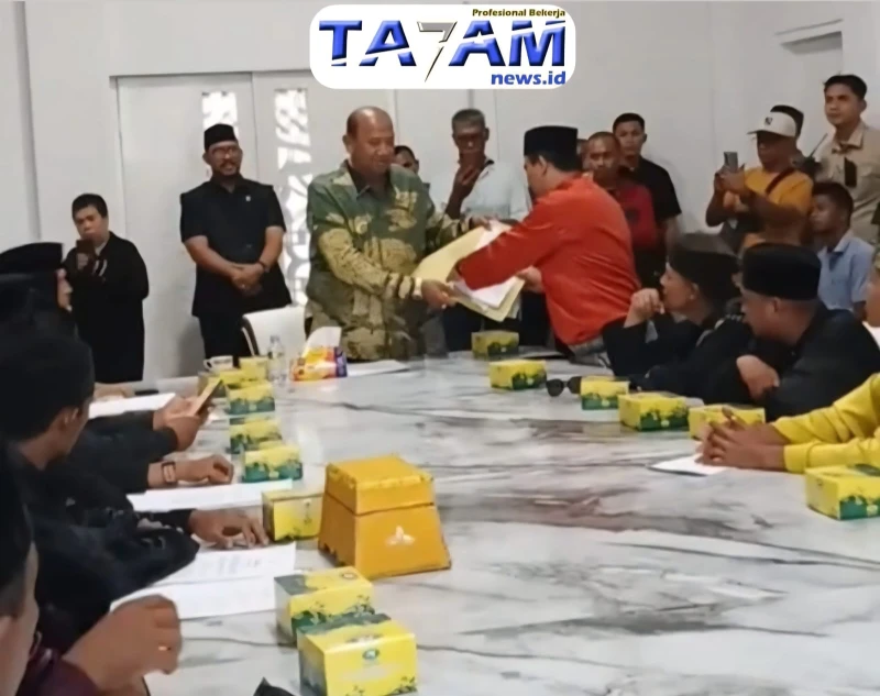 Forum Melayu Bersatu Menekan Bupati Langkat: Janji Evaluasi atau Gelombang Aksi Baru? - TajamNews