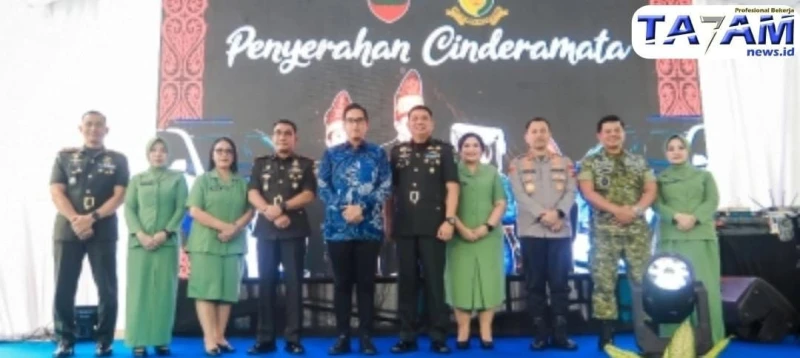 Rico Waas Tunjukkan Diplomasi Emosional dengan TNI pada Pisah Sambut Dandenpom I/5 Medan - TajamNews