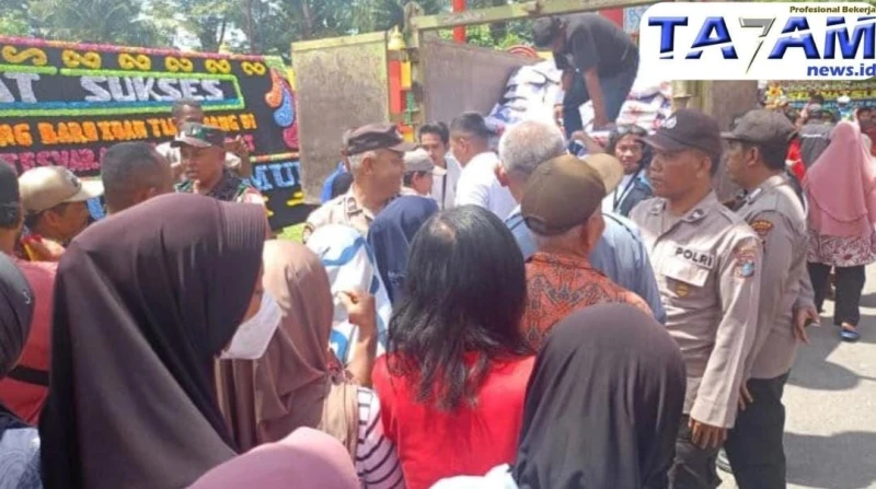 Antara Amal dan Amarah Saat Kekisruhan Penyaluran Bantuan Beras Vihara Avalokitesvara - TajamNews