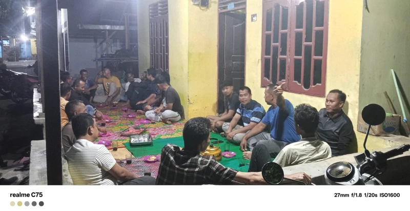 Kadus Dusun IV Gelar Rapat Bahas Pendirian Poskamling, Warga Resah Maraknya Pencurian - TajamNews