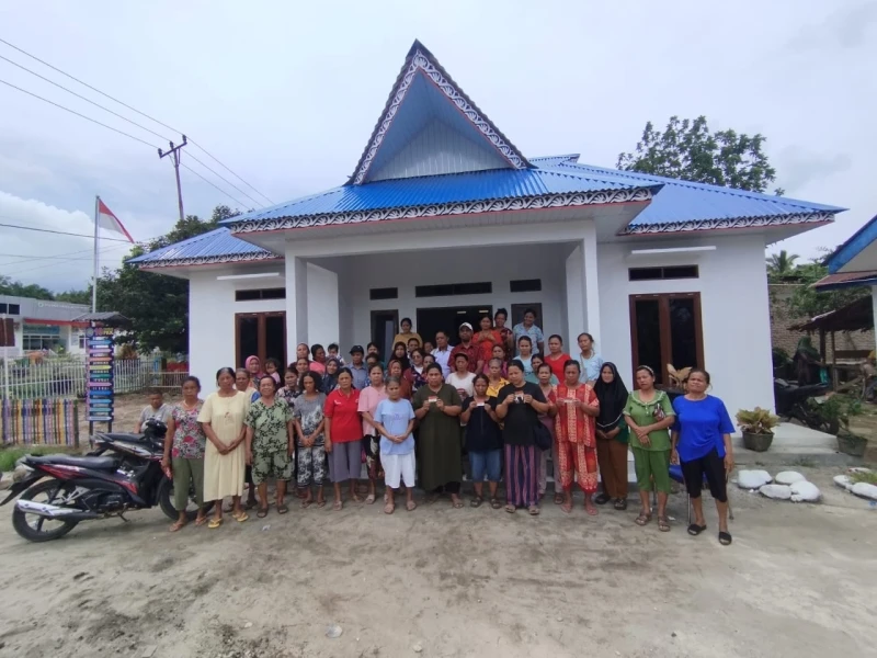 Serah Terima KKS (Kartu Keluarga Sejahtera) di Kantor Pangulu Nagori Dolok,Berjalan Dengan Lancar - TajamNews