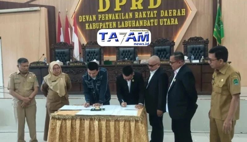Pemkab Labura Resmi Tanda Tangani KUA PPAS Demi Percepat Penyusunan APBD 2026 - www.tajamnews.co.id