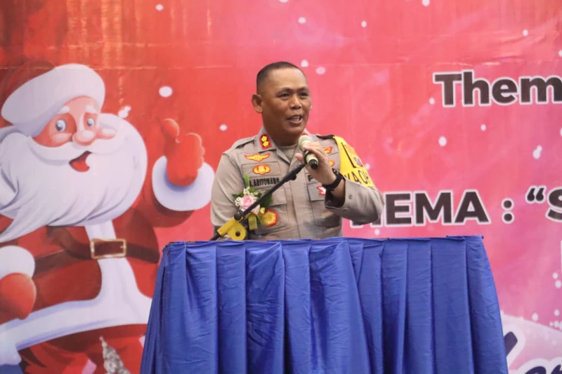Penuh Haru, Polres Simalungun Rayakan Natal Bersama: "Allah Hadir Untuk Menyelamatkan Keluarga" - TajamNews