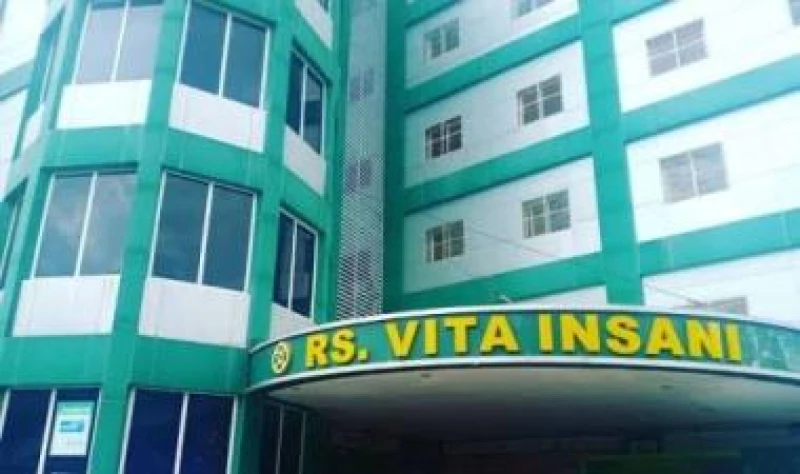 Sikap Tak Manusiawi, Perawat RS Vita Insani Pematangsiantar Diduga Paksa Pasien Pulang Tengah Malam dalam Kondisi Lemas - www.tajamnews.co.id