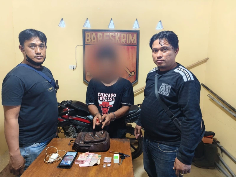 Sikap Tegas Polsek Bosar Maligas! Respon Cepat Grebek Pengedar Sabu, Tak Beri Ampun Perusak Generasi - TajamNews