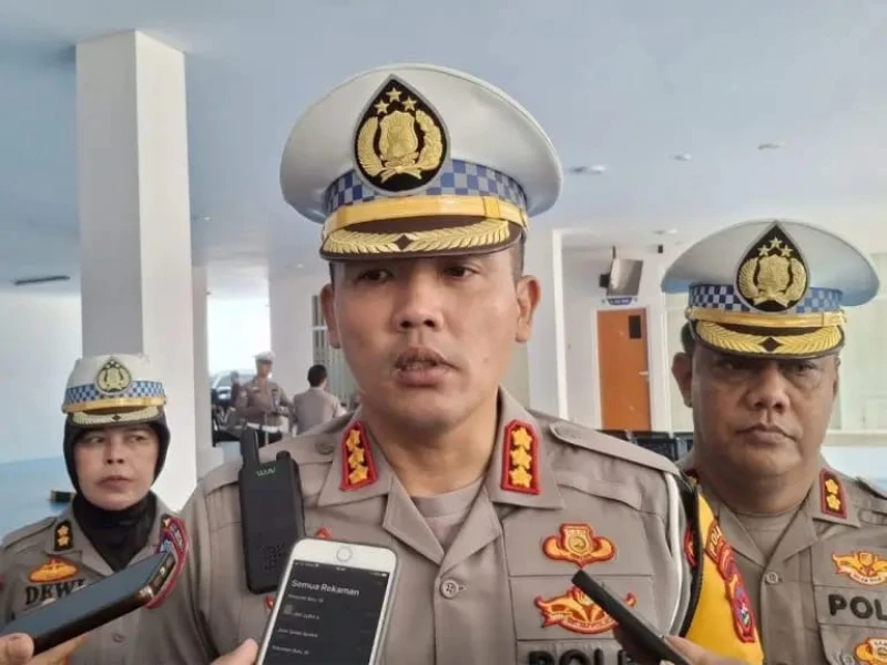 Dirlantas Polda Sumbar Berlakukan Sistem One Way di Jalur Padang Panjang - TajamNews