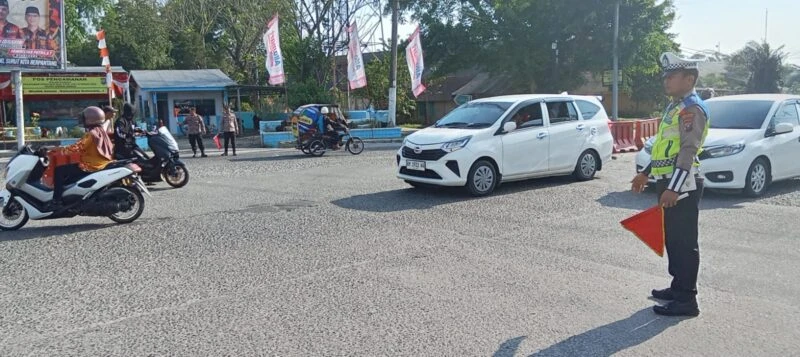 Polres Sergai Pastikan Lalu Lintas Tetap Aman dan Lancar - TajamNews