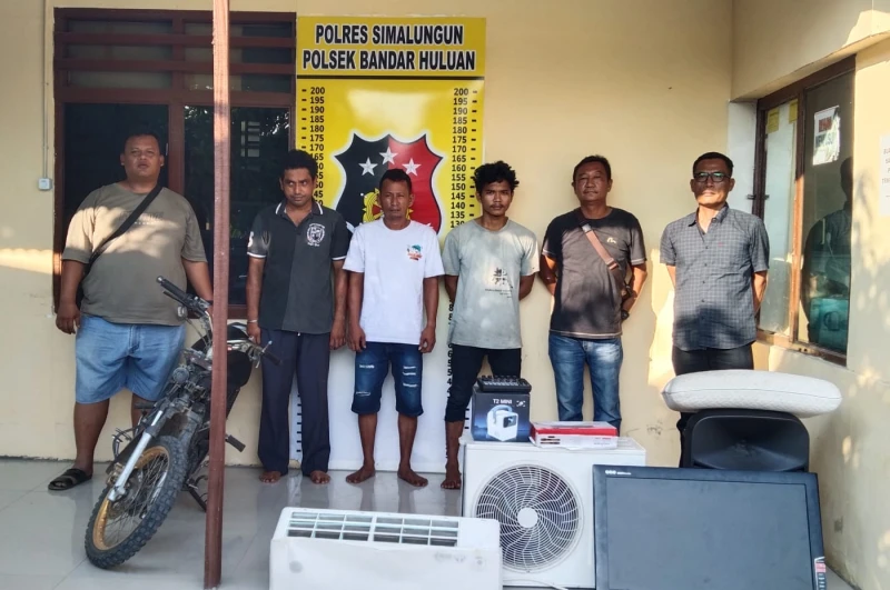 Gerak Cepat! Reskrim Polsek Bandar Huluan Ringkus Tiga Pelaku Curat dalam Satu Malam, Kerugian Korban Capai Rp 14,5 Juta - TajamNews