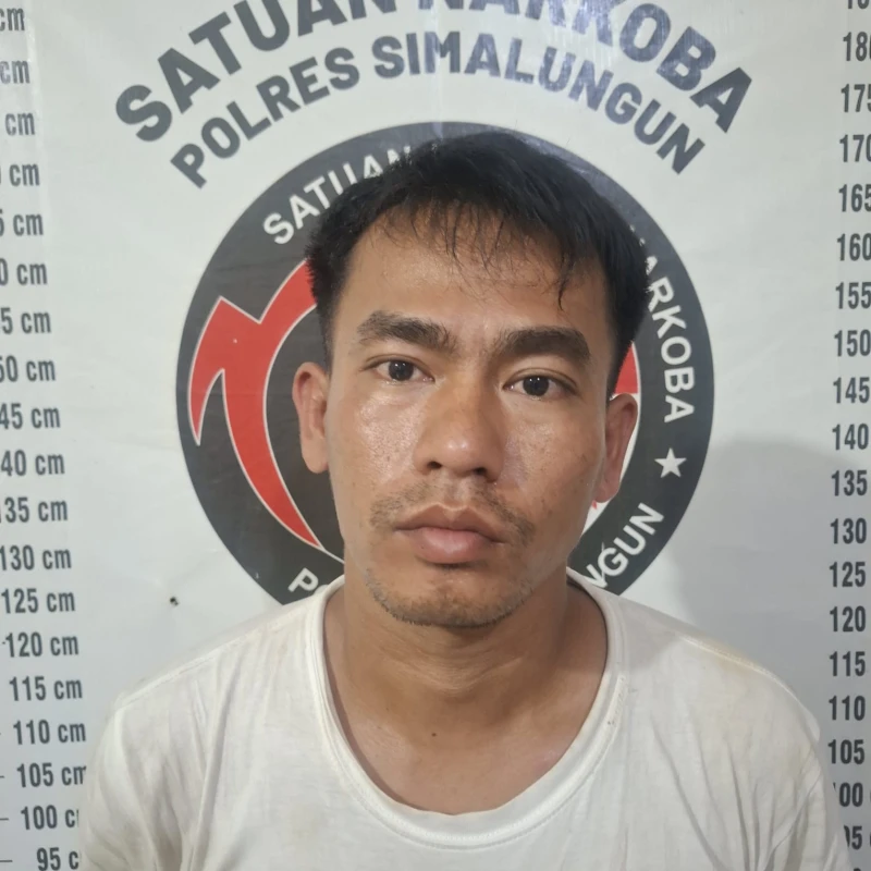 Polres Simalungun Tidak Diam! Sergap Transaksi Sabu di Cafe Hatonduhan, Satu Tersangka Dibekuk — Jaringan Pemasok Diburu Tanpa Henti - TajamNews