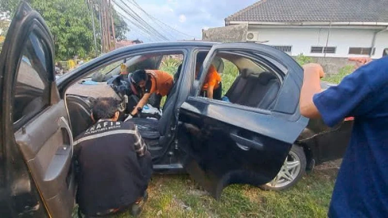 Beristirahat Saat Listrik Padam, Pasutri di Medan Denai Diduga Keracunan Gas Mobil - TajamNews