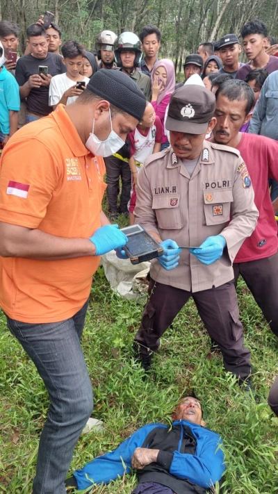 Quick Response Polsek Serbalawan Bersama Inafis Lakukan Olah TKP Temu Mayat Diduga Korban Kecelakaan Lalu Lintas - www.tajamnews.co.id