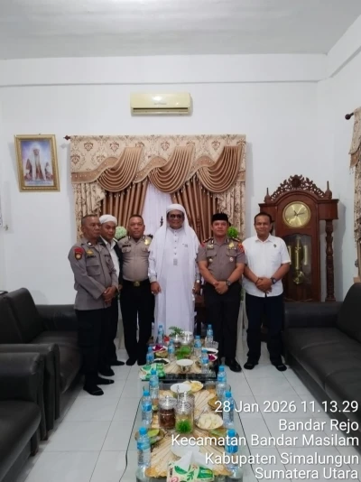 Mantan Kanit Wanteror Gegana Brimob Kini Jadi Kapolsek Perdagangan, Langsung Dekat dengan Ulama dan Rakyat - www.tajamnews.co.id