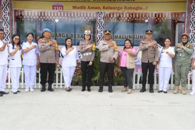 Kapolres Simalungun AKBP Marganda Aritonang Cek Langsung 6 Pos Ops Ketupat Toba 2026: Pastikan Kesiapan Personel, Sarana, dan Pelayanan Optimal untuk Pemudik - www.tajamnews.co.id