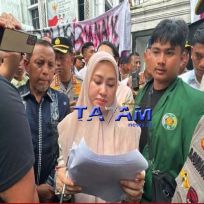 Ketua DPRD Sumatera Utara, Erni Ariyanti Sitorus, mendesak aparat penegak hukum untuk mengusut tuntas dugaan praktik jual beli dapur dalam pelaksanaan Program Makan Bergizi Gratis (MBG) di Sumatera Utara - www.tajamnews.co.id